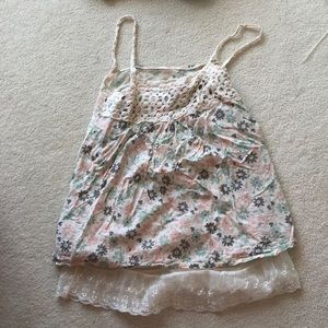 Floral lace top XS